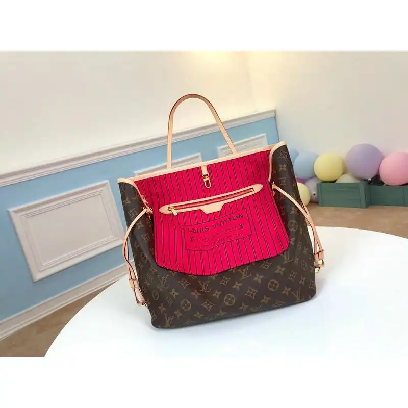 LV Bags 19T1L0104