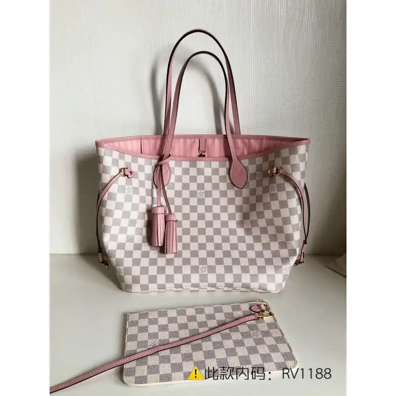 LV Bags 19T1L0106