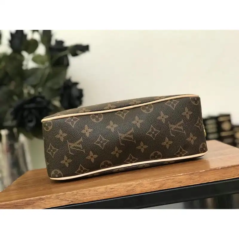 LV Bags 19T1L0109