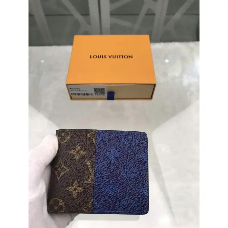 LV Bags 19T1L0117