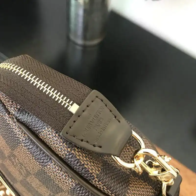 LV Bags 19T1L0126