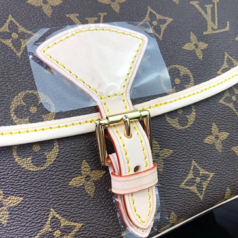 FASH LOUIS VUITTON Bags 19T1L0129