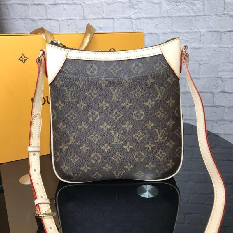 FASH LOUIS VUITTON Bags 19T1L0130