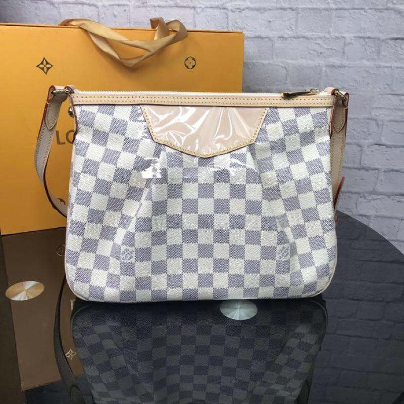 FASH LOUIS VUITTON Bags 19T1L0131