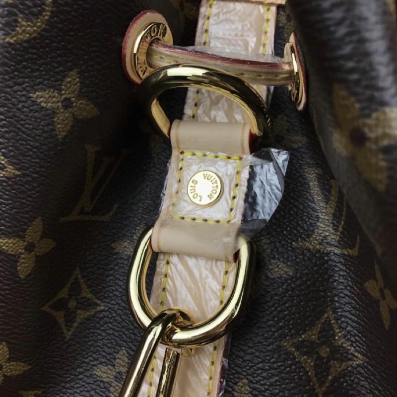 FASH LOUIS VUITTON Bags 19T1L0132