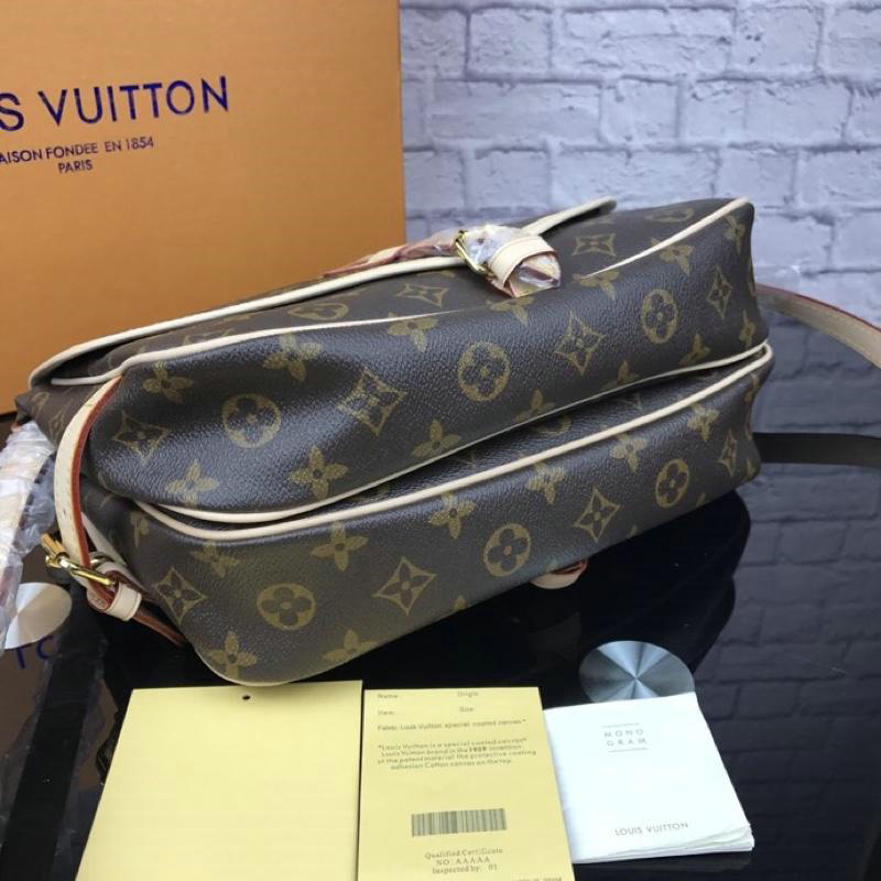 FASH LOUIS VUITTON Bags 19T1L0133