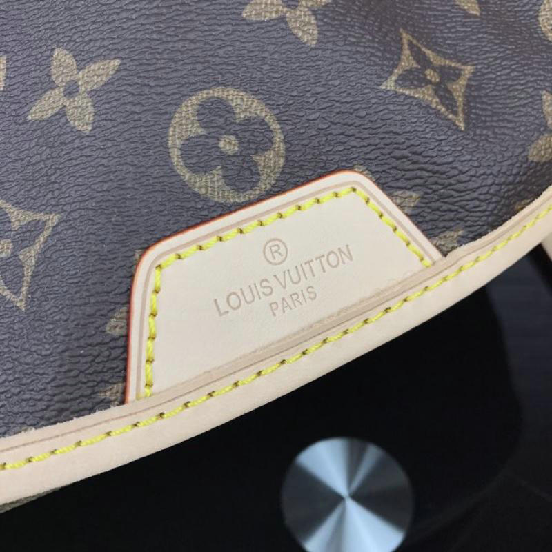 FASH LOUIS VUITTON Bags 19T1L0135