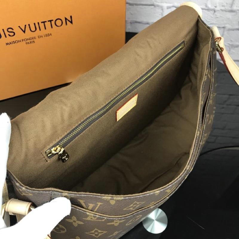 FASH LOUIS VUITTON Bags 19T1L0135