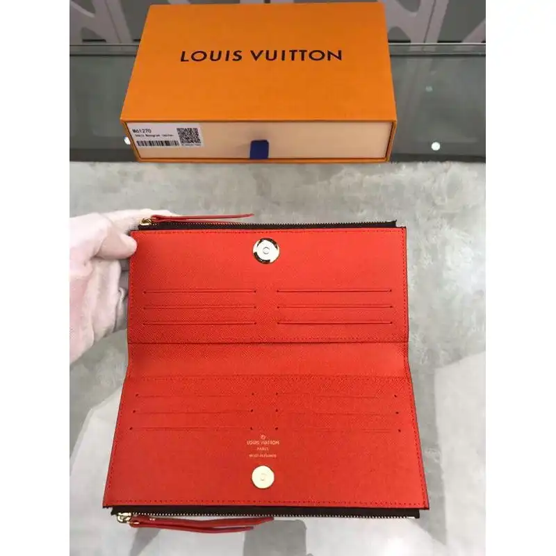 LV Bags 19T1L0146