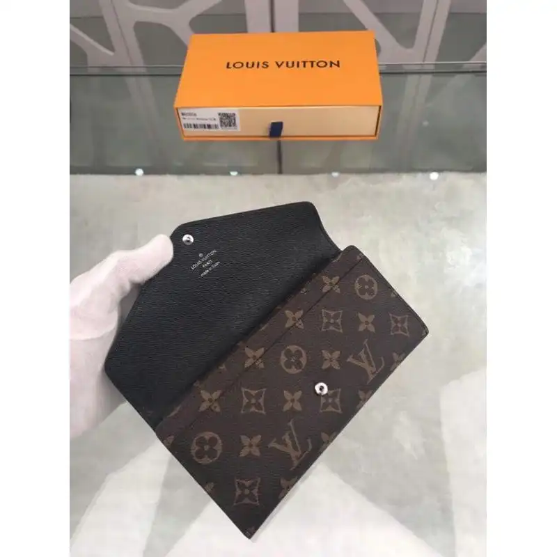 LV Bags 19T1L0152