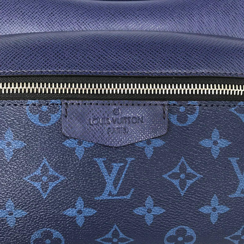 FASH LOUIS VUITTON Bags 19T1L0163