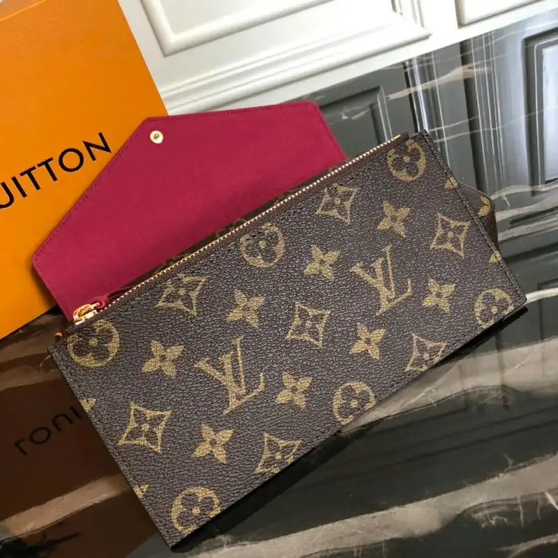 LV Bags 19T1L0169