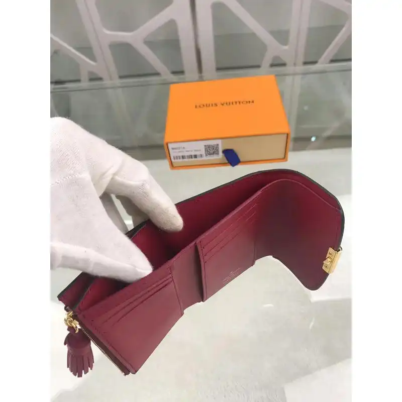 LV Bags 19T1L0179