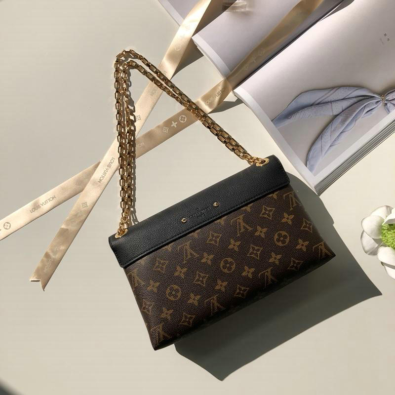 FASH LOUIS VUITTON Bags 19T1L0186