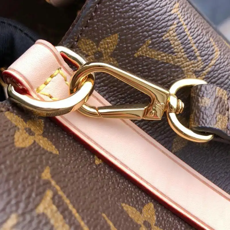 LV Bags 19T1L0191