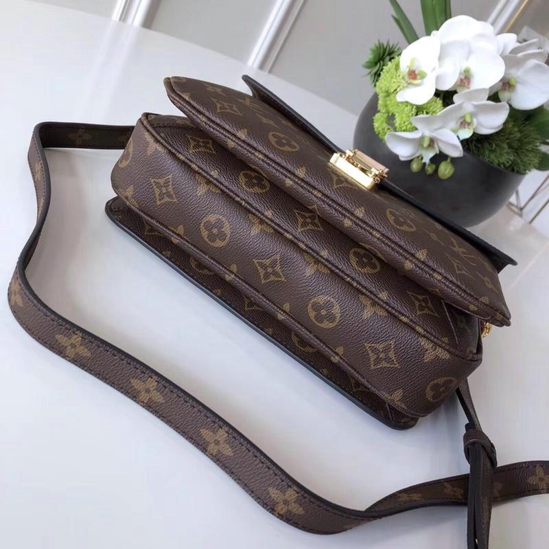 FASH LOUIS VUITTON Bags 19T1L0194