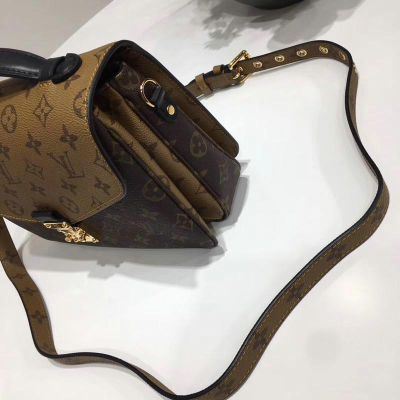 FASH LOUIS VUITTON Bags 19T1L0195