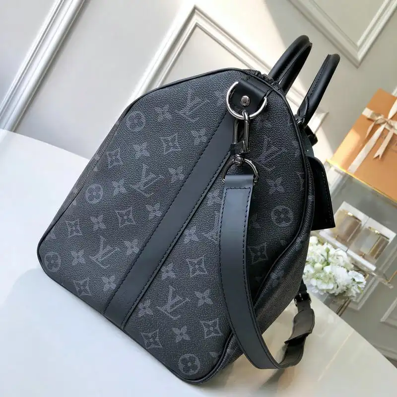 LV Bags 19T1L0198