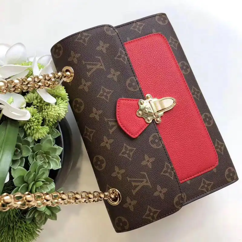 LV Bags 19T1L0202