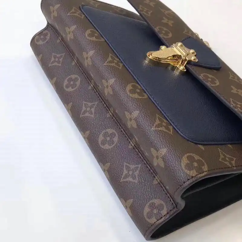 LV Bags 19T1L0203