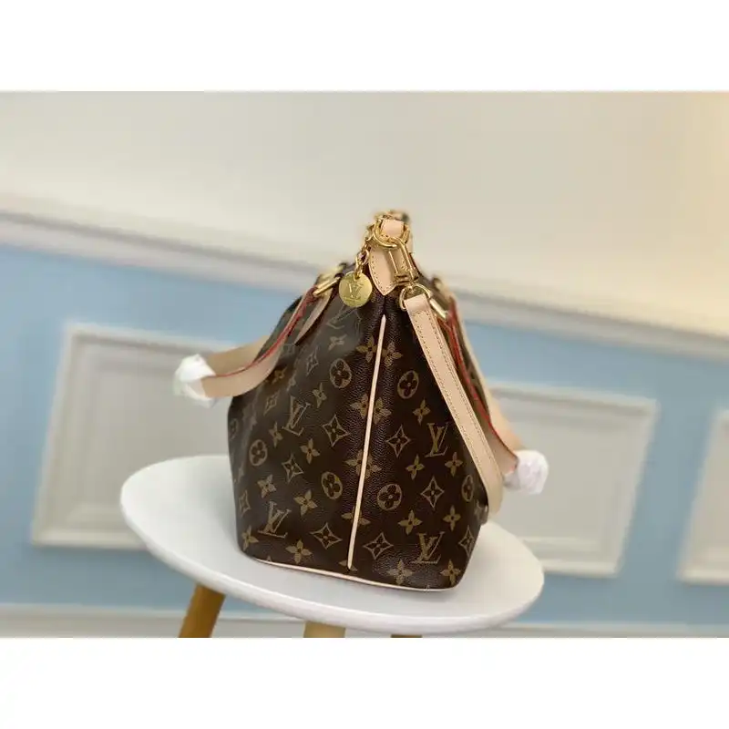 LV Bags 19T1L0214