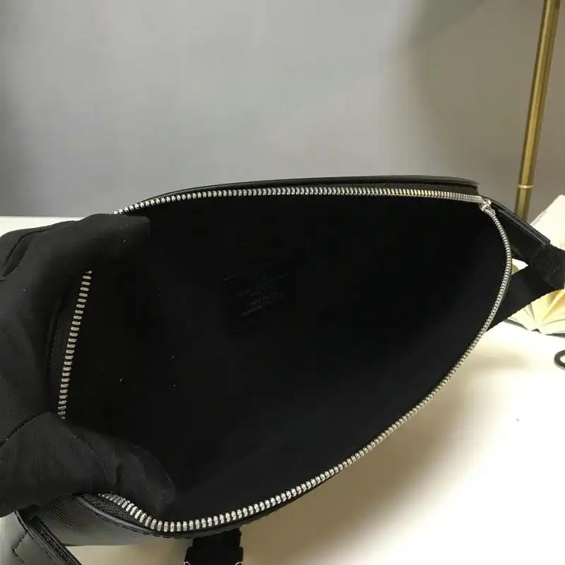 Fashionrepsfam ru LV Bags 19T1L0216