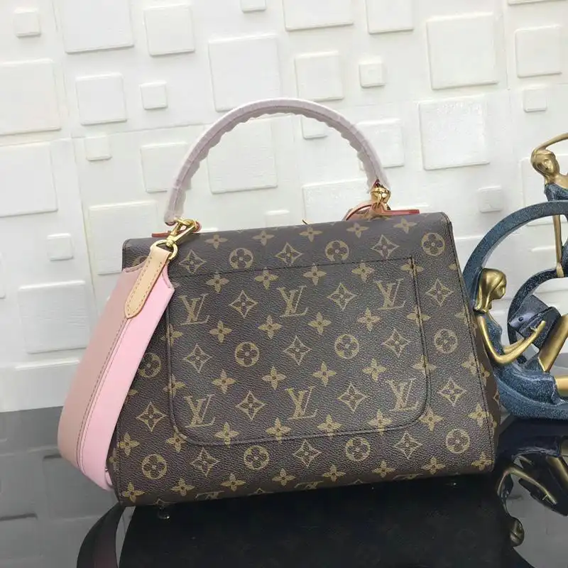 LV Bags 19T1L0219