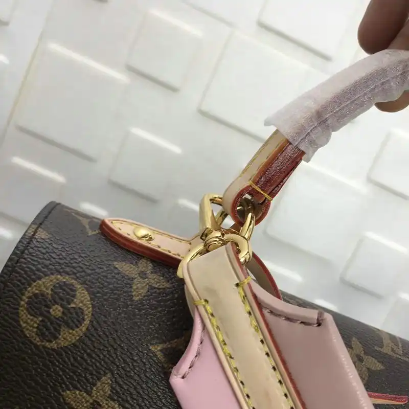 Official FashionRep LV Bags 19T1L0219