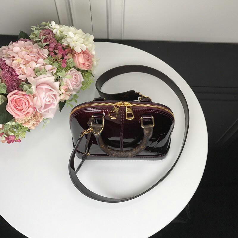 FASH LOUIS VUITTON Bags 19T1L0241