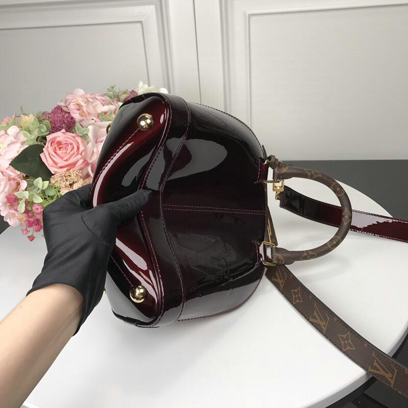 FASH LOUIS VUITTON Bags 19T1L0241