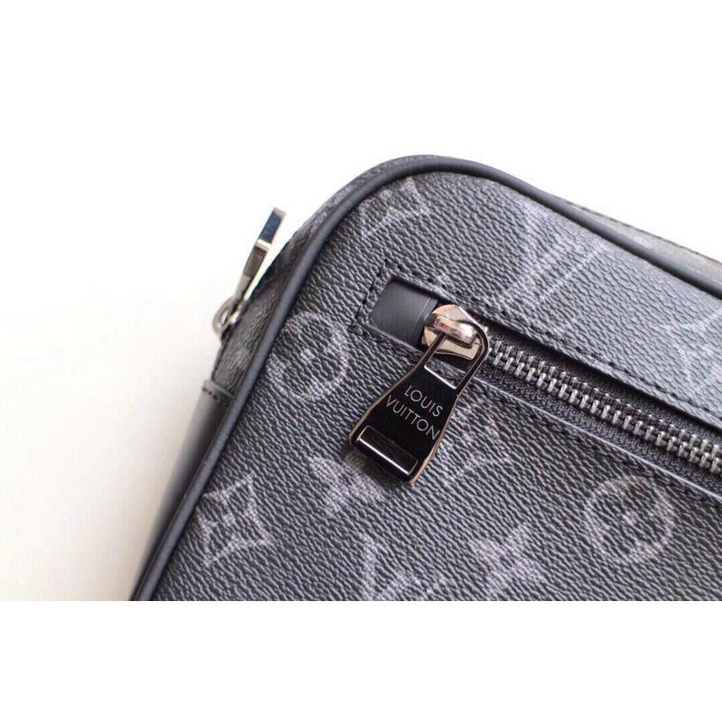 LV Bags 19T1L0246