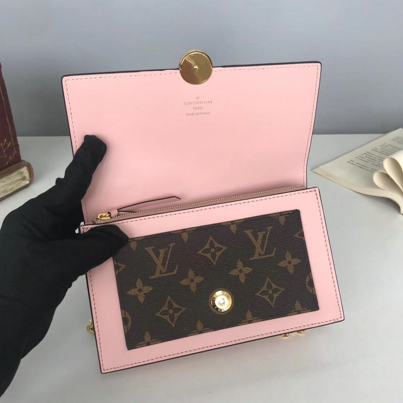 FASH LOUIS VUITTON Bags 19T1L0257