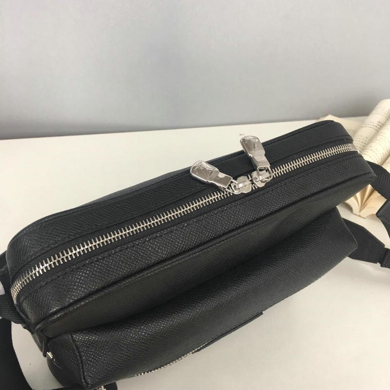 LV Bags 19T1L0285