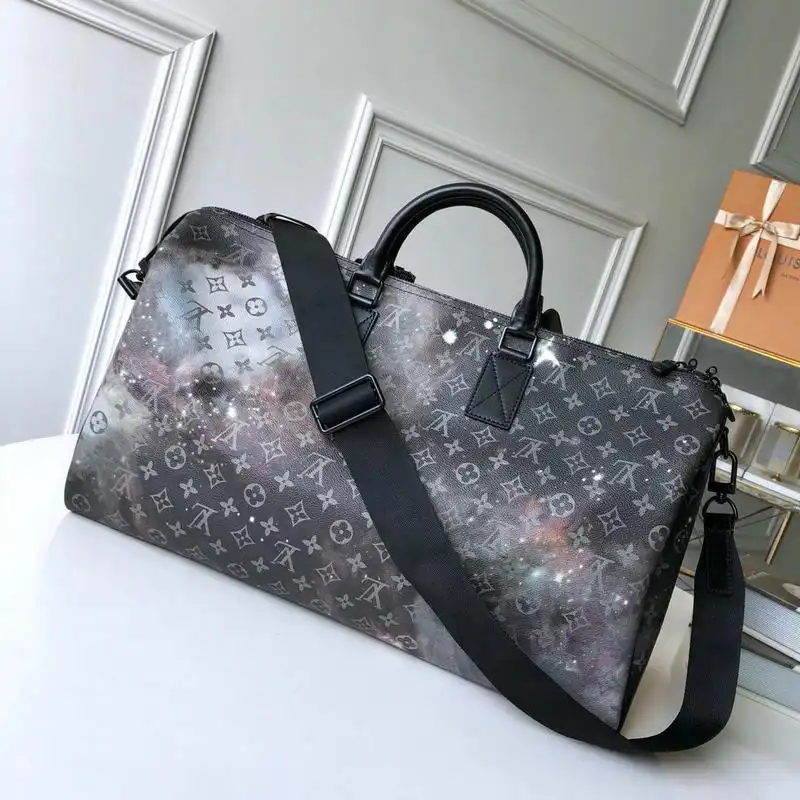 LV Bags 19T1L0300