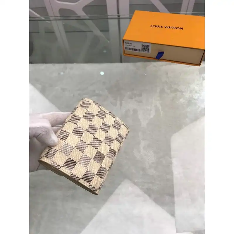 LV Bags 19T1L0303