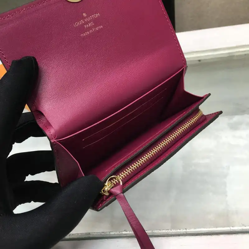 LV Bags 19T1L0322