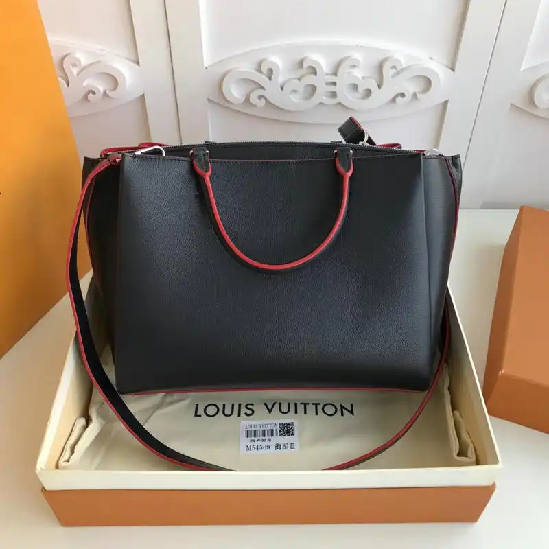 LV Bags 19T1L0341