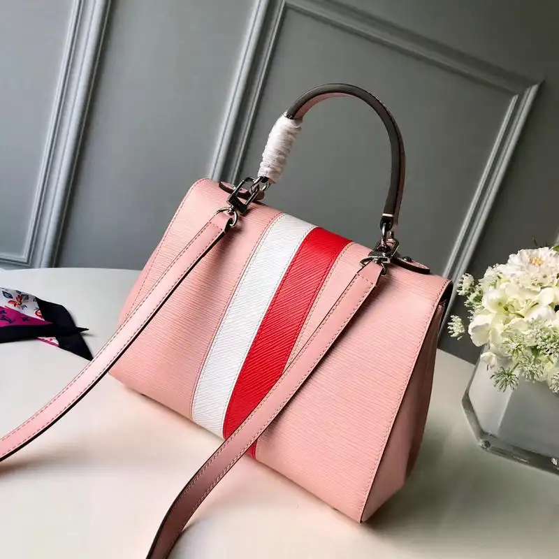 Fashionrepsfam ru LV Bags 19T1L0349