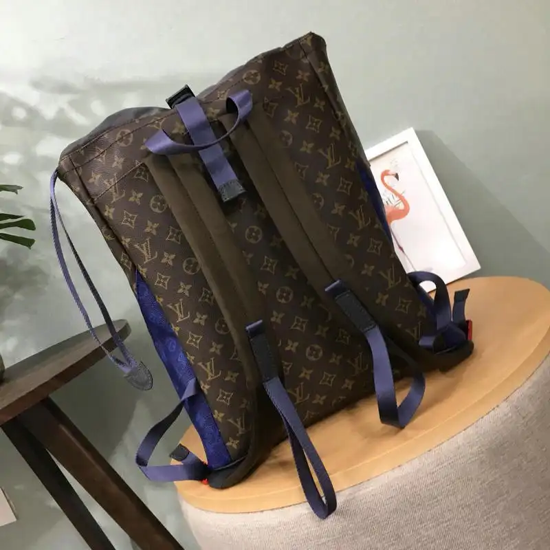 LV Bags 19T1L0352