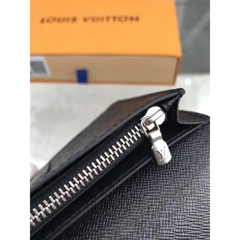 FASH LOUIS VUITTON Bags 19T1L0368