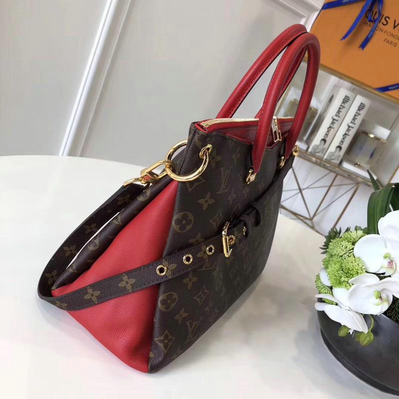 FASH LOUIS VUITTON Bags 19T1L0383