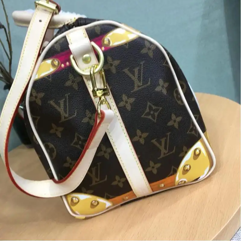 LV Bags 19T1L0393