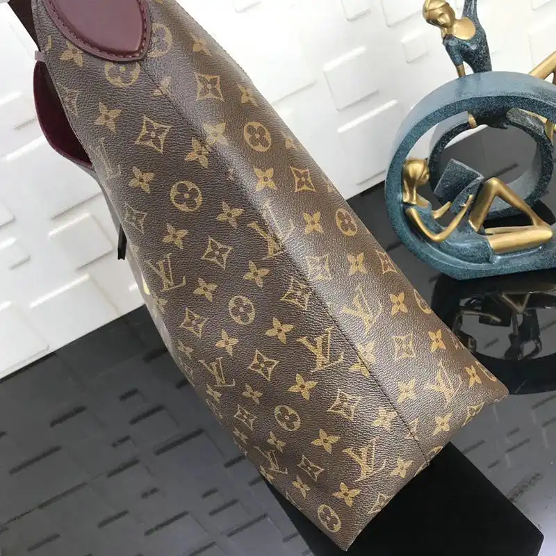 LV Bags 19T1L0401