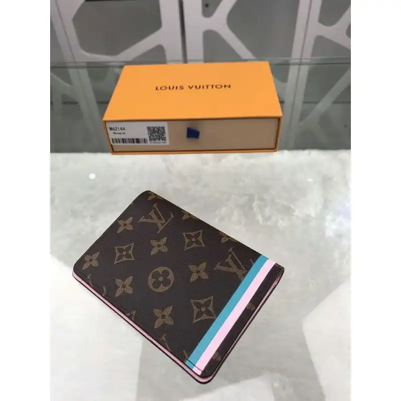 LV Bags 19T1L0411