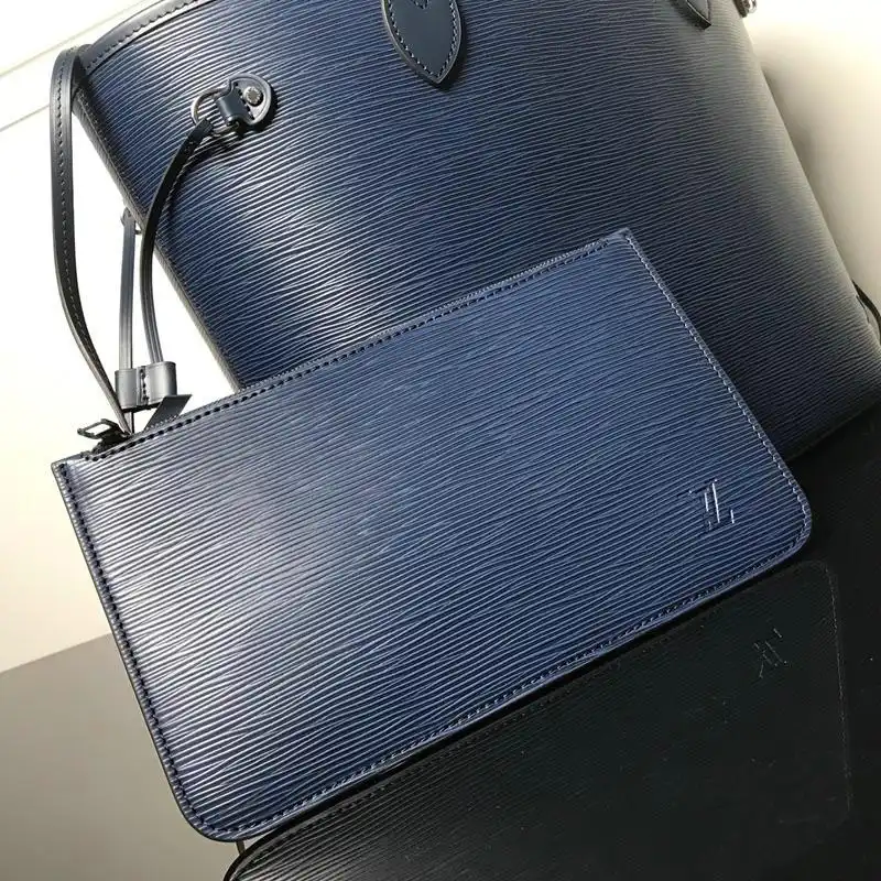 LV Bags 19T1L0415