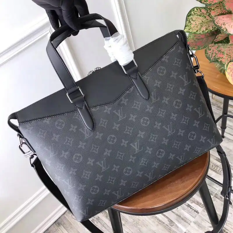 LV Bags 19T1L0420