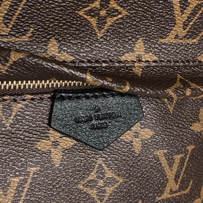 LV Bags 19T1L0425