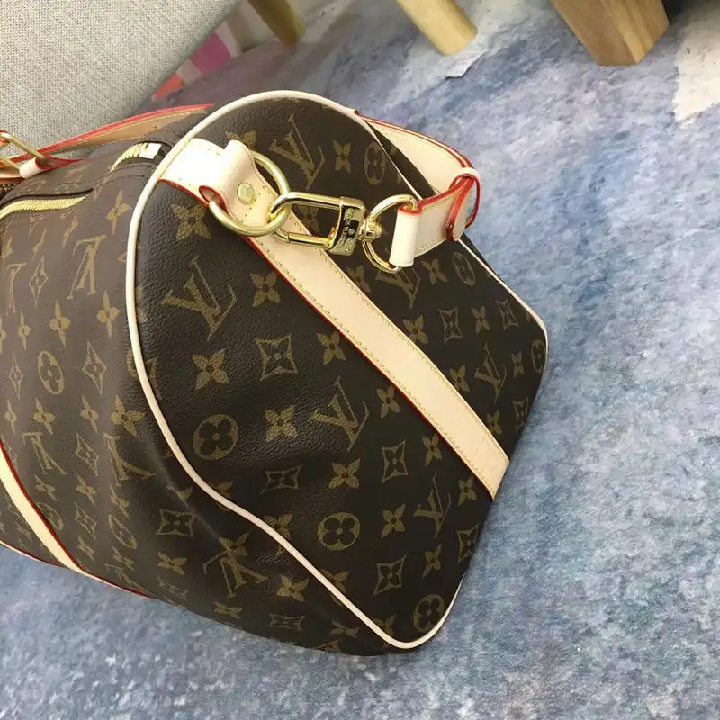 FASH LOUIS VUITTON Bags 19T1L0432