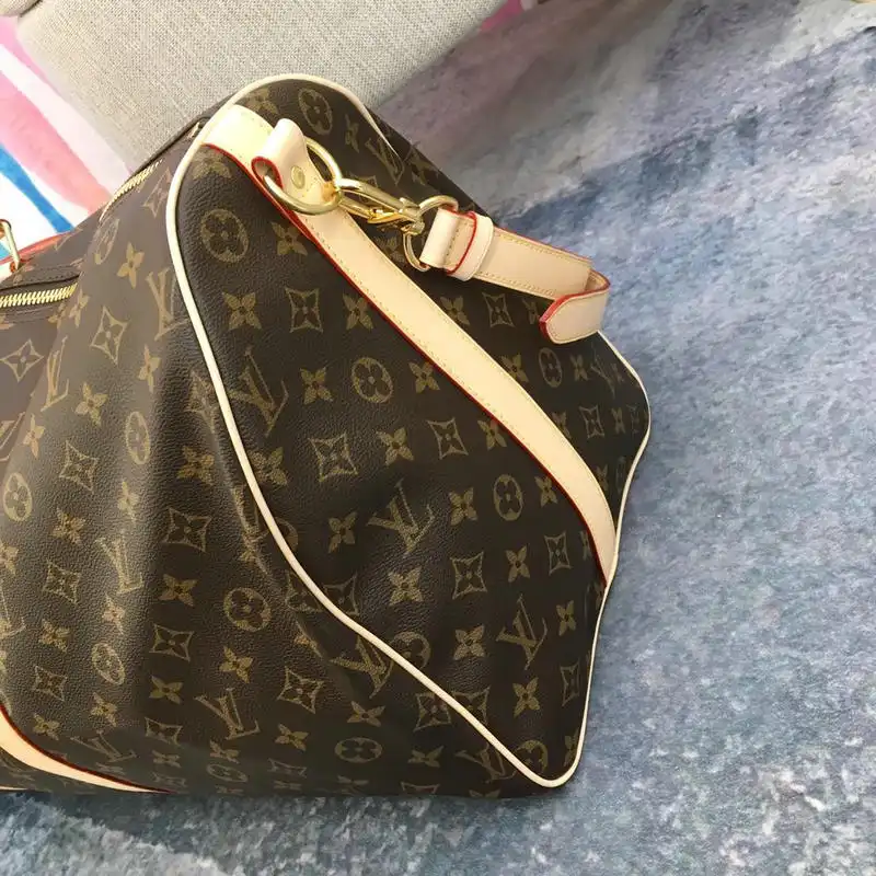 LV Bags 19T1L0434