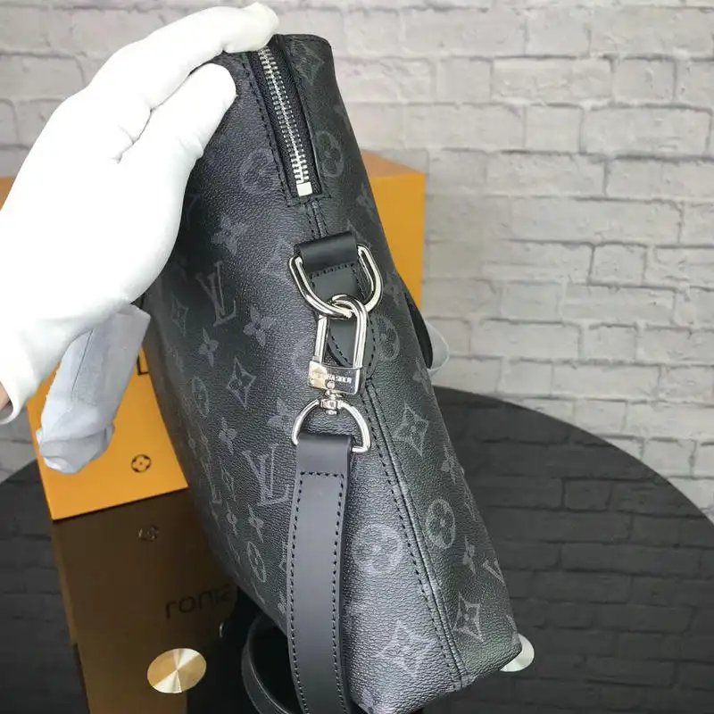 FASH LOUIS VUITTON Bags 19T1L0452